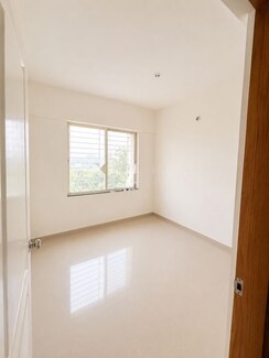 2 BHK Apartment For Rent in Kunal Iconia