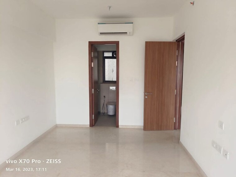 Room, shapoorji-pallonji-vicinia 2 Bedroom 670 Sq.Ft. Apartment In Powai Mumbai 10628291