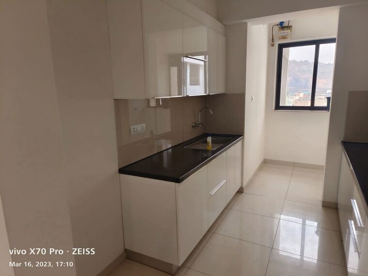 Kitchen, shapoorji-pallonji-vicinia 2 Bedroom 670 Sq.Ft. Apartment In Powai Mumbai 10628291