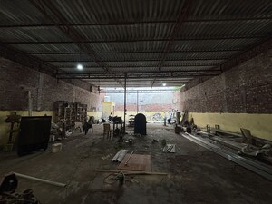  Warehouse For Rent in Loni