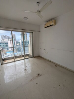 Room in 2.5 BHK Apartment at Lodha Aurum, Kanjurmarg East – for Rent