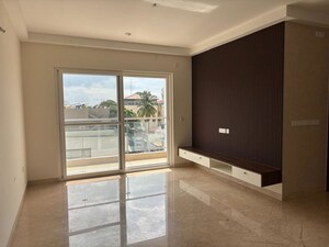 Room in 3 BHK Apartment at Adarsh Premia, Padmanabha Nagar – for Rent
