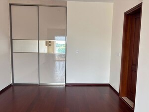 Room in 3 BHK Apartment at Adarsh Premia, Padmanabha Nagar – for Rent