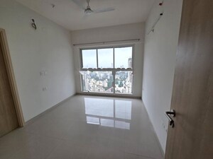 Room in 3 BHK Apartment at L And T Rejuve 360, Mulund West – for Rent