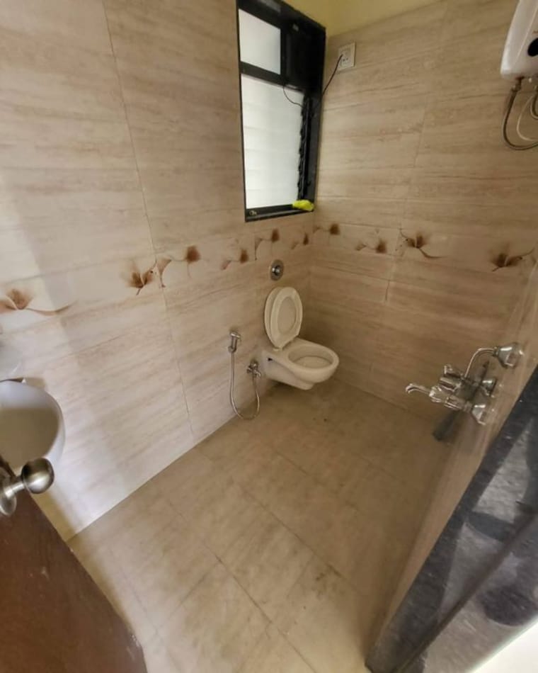Bathroom, dgs-sheetal-dharmaraj 2 Bedroom 580 Sq.Ft. Apartment In Malad West Mumbai 10628350