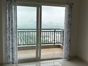 Room in 3 BHK Apartment at My Home Tridasa, Tellapur – for Rent