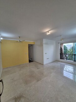 2.5 BHK + Store Room Apartment For Rent in Hiranandani Meadows