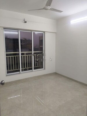 Room in 2 BHK Apartment at Lodha New Cuffe Parade, Wadala – for Rent
