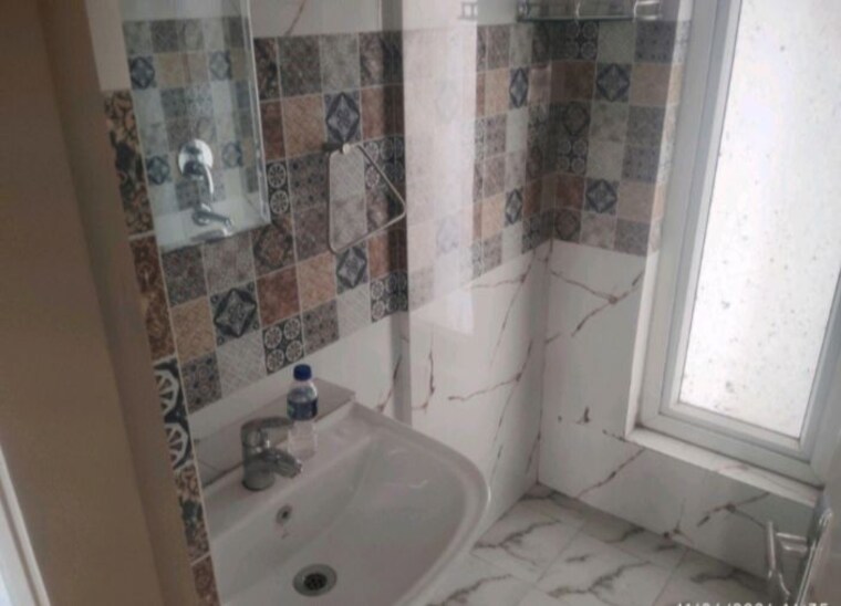 Bathroom, pareena-micasa 3 Bedroom 1245 Sq.Ft. Apartment In Sector 68 Gurgaon 10628409