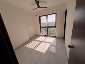 Room in 3 BHK Apartment at Mantra Meraki, Akurdi – for Rent