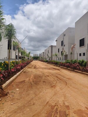 4 BHK Villa – Exterior View View at Praneeth Pranav Venetia, Shankarpalli - for Sale