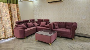 Bedroom in 3.5 BHK Apartment at Amrapali Silicon City, Sector 76 – for Rent