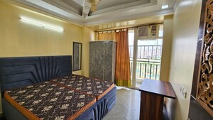 Bedroom in 3.5 BHK Apartment at Amrapali Silicon City, Sector 76 – for Rent