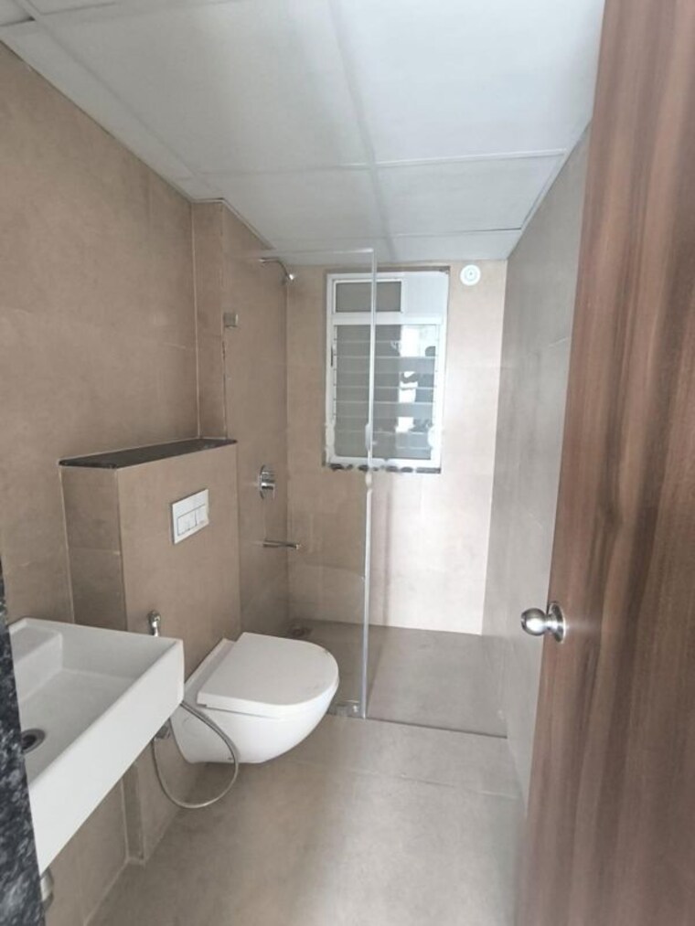 Bathroom, runwal-the-central-park 2 Bedroom 750 Sq.Ft. Apartment In Chinchwad Pune 10628484