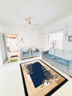 2 BHK Apartment For Rent in Windwards CHS, Wakad
