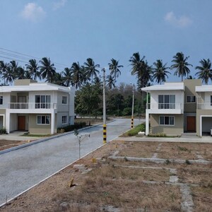  Plot – Exterior View View at Robertson Pet - for Sale