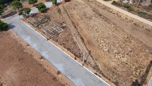  Plot For Sale in Robertson Pet