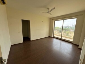 Room in 2 BHK Builder Floor at Sector 22 – for Rent