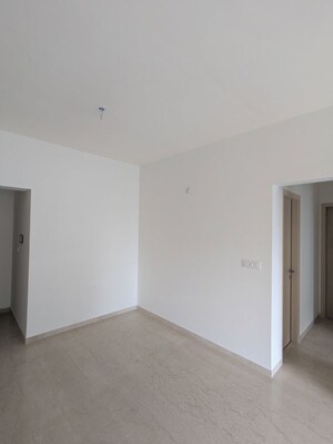 Room in 2 BHK Apartment at L And T Rejuve 360, Mulund West – for Rent