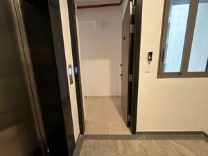 Building Lobby in 3 BHK Apartment at Adani Ten BKC, Bandra East – for Sale