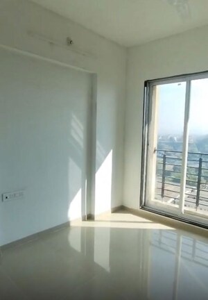 Room in 2 BHK Apartment at Versatile Valley, Dombivli East – for Sale