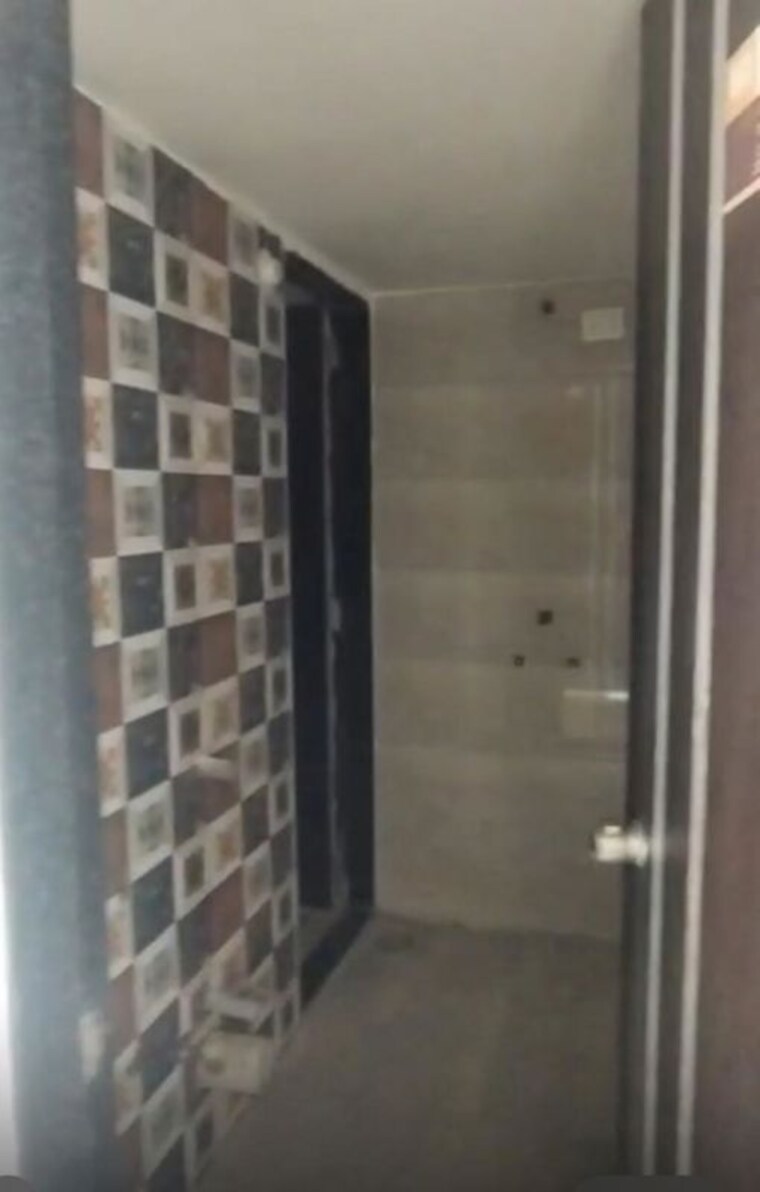 Bathroom, versatile-valley 2 Bedroom 650 Sq.Ft. Apartment In Dombivli East Thane 10628568