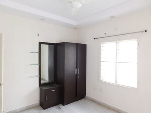 Room in 5 BHK Villa at Bloomfield Ecstasy, Gopanpally – for Rent