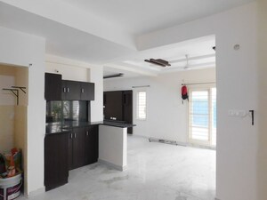 Room in 5 BHK Villa at Bloomfield Ecstasy, Gopanpally – for Rent