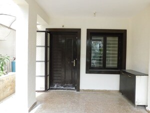 Room in 5 BHK Villa at Bloomfield Ecstasy, Gopanpally – for Rent