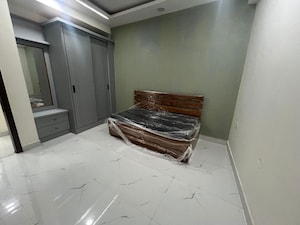 Furnished Amenities in 2 BHK Builder Floor at Sapphire Tower, Sector 104 – for Rent