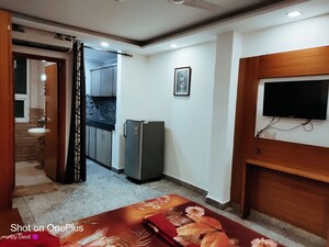 Bedroom in 1 RK Builder Floor at Sector 43 – for Rent