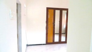 Room in 2 BHK Apartment at One Hiranandani Park, Ghodbunder Road – for Rent