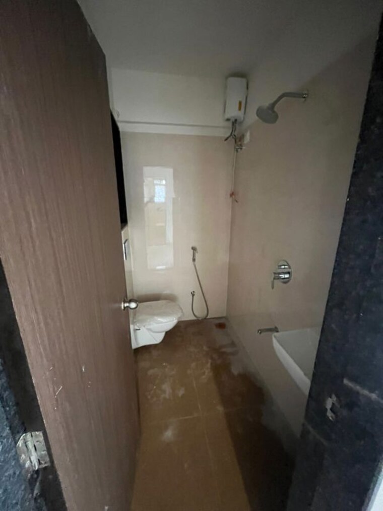 Bathroom, piramal-revanta 2 Bedroom 650 Sq.Ft. Apartment In Mulund West Mumbai 10628618