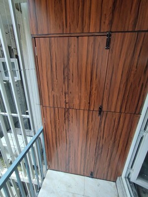 Balcony in 5 BHK Apartment at Shapoorji Pallonji BKC 28, Bandra East – for Rent