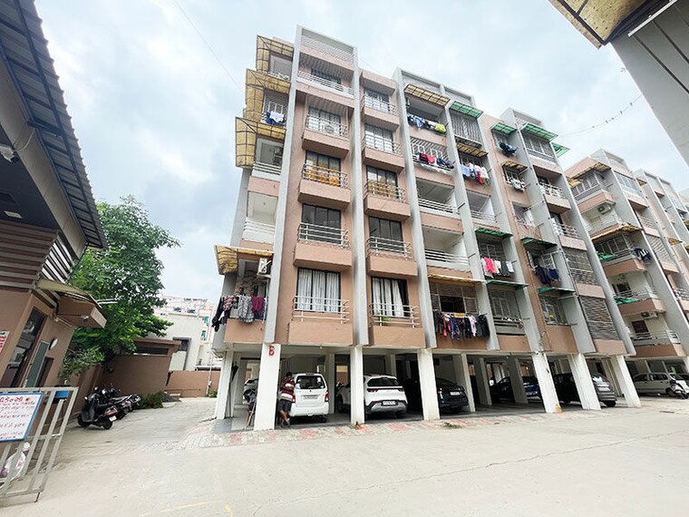 Exterior View, hansol 2 Bedroom 144 Sq.Yd. Apartment In Hansol Ahmedabad 10628644