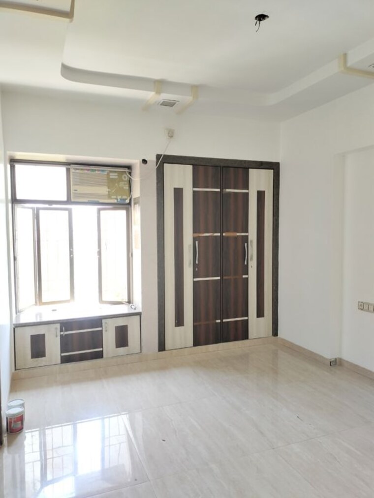 Room, uma-sparta 2.5 Bedroom 900 Sq.Ft. Apartment In Ghodbunder Road Thane 10628652