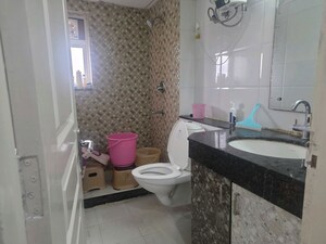 Bathroom in 2 BHK Builder Floor at Sector 23 – for Rent