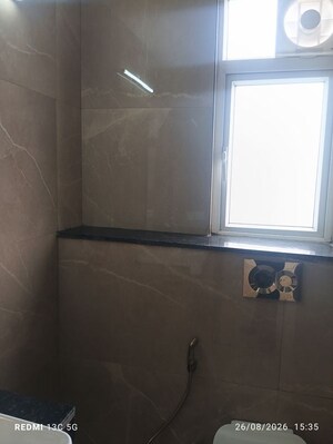 Washroom in 2.5 BHK Apartment at Smart World Orchard, Sector 61 – for Rent