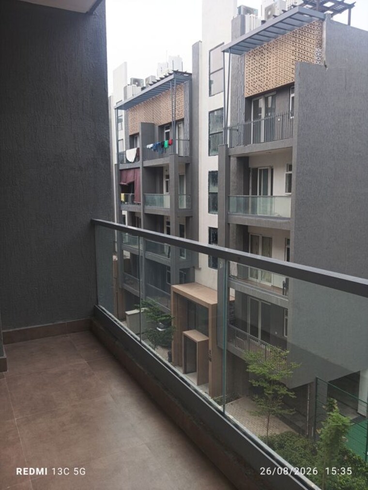 Exterior View, smart-world-orchard 2.5 Bedroom 1150 Sq.Ft. Apartment In Sector 61 Gurgaon 10628660