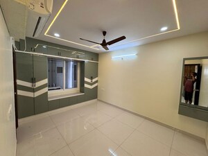Room in 3 BHK Apartment at Praneeth Pranav Jaitra, Miyapur – for Rent