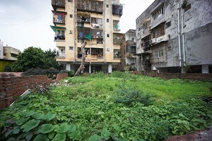  Plot For Sale in Ambawadi