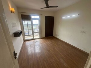 Room in 2 BHK Builder Floor at Sector 23 – for Rent