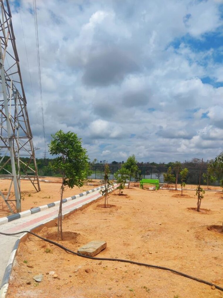 undefined, kolar  1300 Sq.Ft. Plot In Kolar Bangalore 10628708