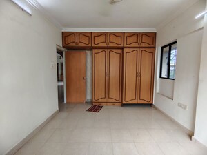 Room in 2 BHK Apartment at Rajesh Raj Sarovar, Dahisar West – for Sale