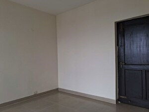 Room in 2 BHK Builder Floor at Sector 22 – for Rent