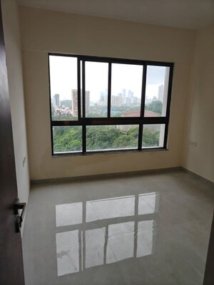 Room in 1 BHK Apartment at Siddha Sky, Sion – for Sale