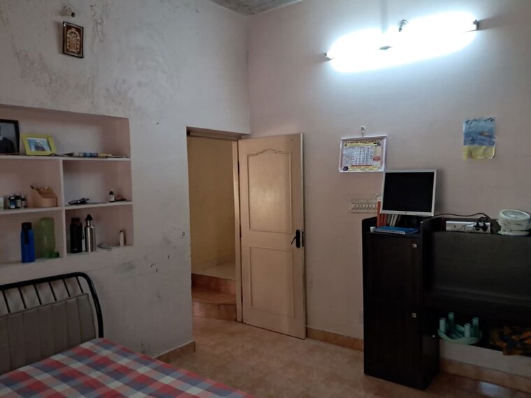 Room, jyothi nagar 3.5 Bedroom 2400 Sq.Ft. Independent House In Jyothi Nagar Bangalore 10628719
