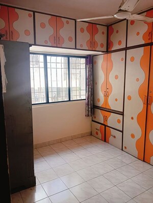 Room in 2 BHK Apartment at Pradhikaran – for Rent