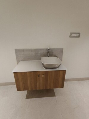 Furnished Amenities in 3 BHK Apartment at Aparna One, Shaikpet – for Rent