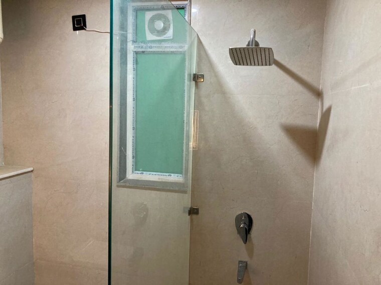 Bathroom, sector 57 4 Bedroom 500 Sq.Yd. Builder Floor In Sector 57 Gurgaon 10628783